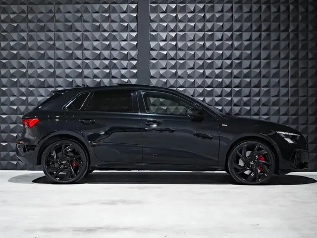 Audi A3 Sportback 45 TFSI e S Line 2022 Hybride Benzine 3