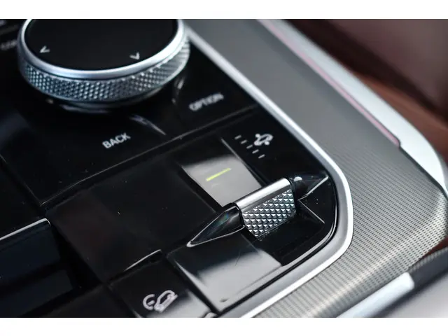 BMW X5 xDrive45e M-Sport 2021 Hybride Benzine 68