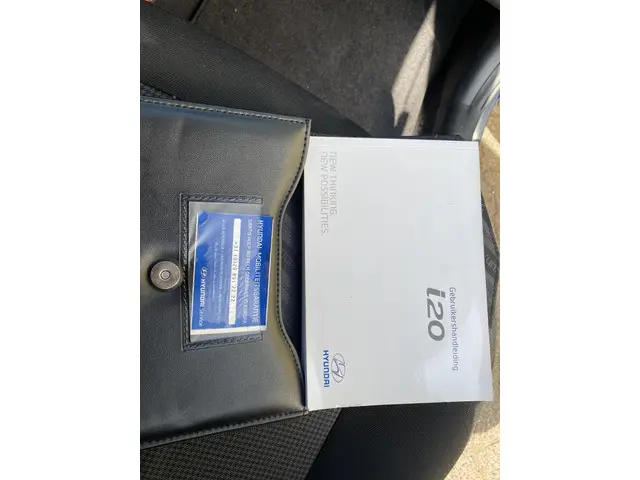 Hyundai i20 1.2i i-Deal 2014 Benzine 17
