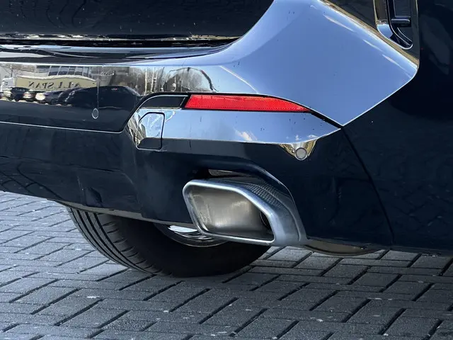 BMW X3 xDrive30e 2024 Hybride Benzine 32