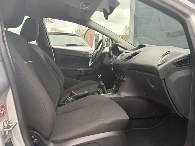 Ford Fiesta 1.0 Champion 2013 Benzine 9