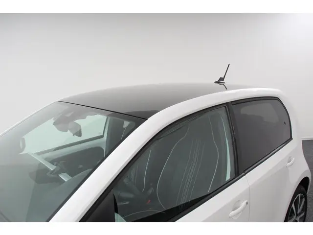 SEAT Mii Electric electric Plus 2020 Elektrisch 21