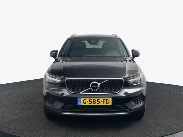 Volvo XC40 1.5 T3 Inscription zwart 2018 Benzine 10