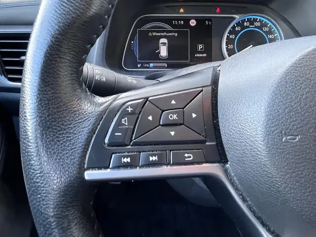 Nissan Leaf e+ N-Connecta 62 kWh 2021 Elektrisch 18