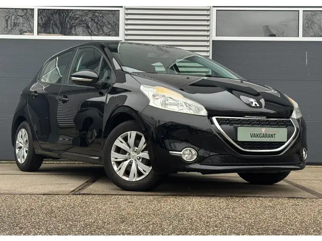 Peugeot 208 1.2 VTi Envy 2014 Benzine 8