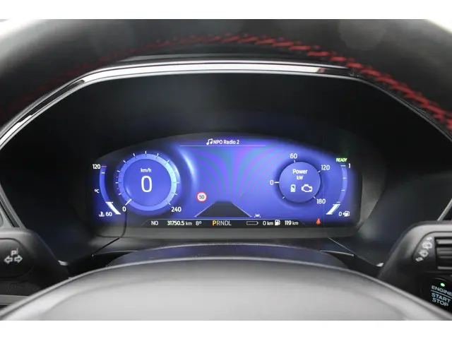 Ford Kuga 2.5 PHEV ST-Line X 2024 Hybride Benzine 22