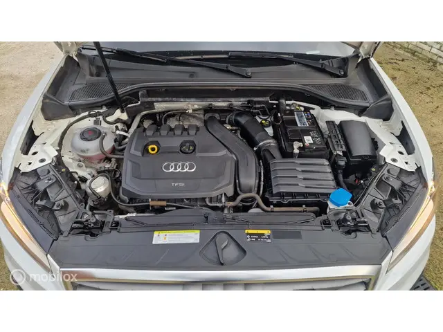 Audi Q2 35 TFSI CoD Sport trekhaak 2019 Benzine 19