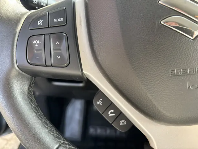 Suzuki Vitara 1.6 Exclusive 2016 Benzine 11