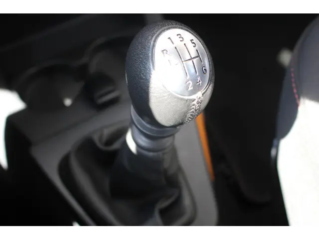 Dacia Lodgy 1.3 TCe Tech Road 7p. 2019 Benzine 24