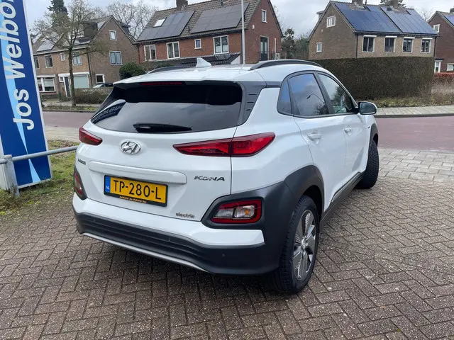 Hyundai Kona EV Premium 64 kWh 2018 Elektrisch 3
