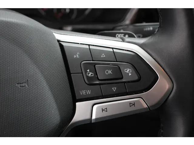 Volkswagen T-Cross 1.0 TSI 110pk DSG Life 2022 Benzine 14