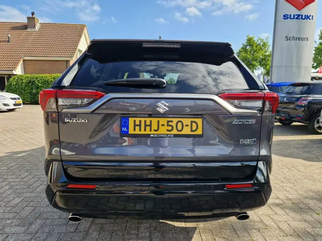 Toyota RAV4 2.5 Plug-in Hybrid Style 2024 Hybride Benzine 8