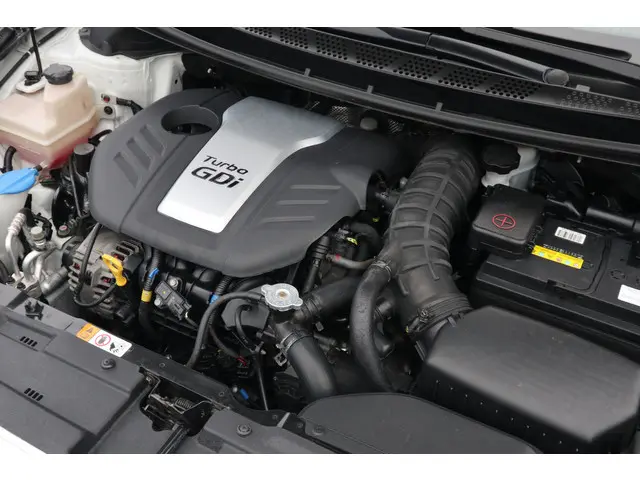 Kia pro_cee'd 1.6 GT First Edition 2013 Benzine 32