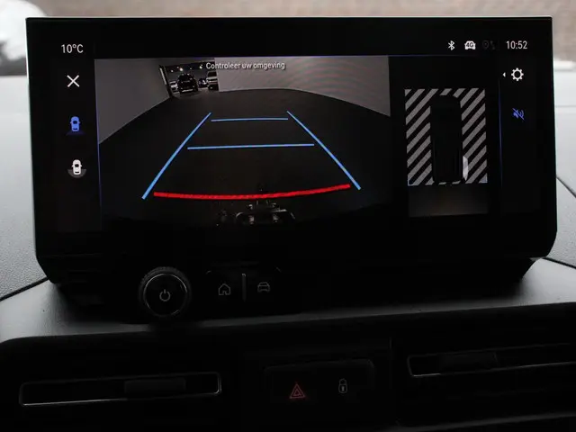 Opel Combo 1.5 BlueHDi 130PK L2 Automaat 2024 Diesel 21