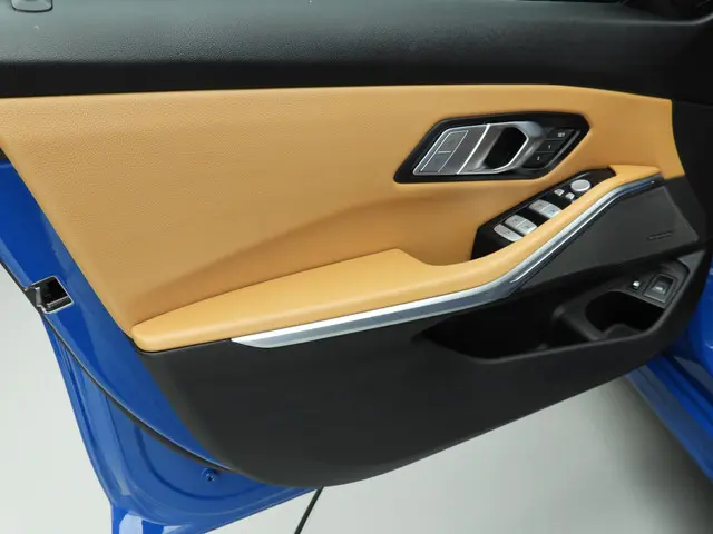 BMW 3 Serie Touring 330e 2024 Hybride Benzine 17