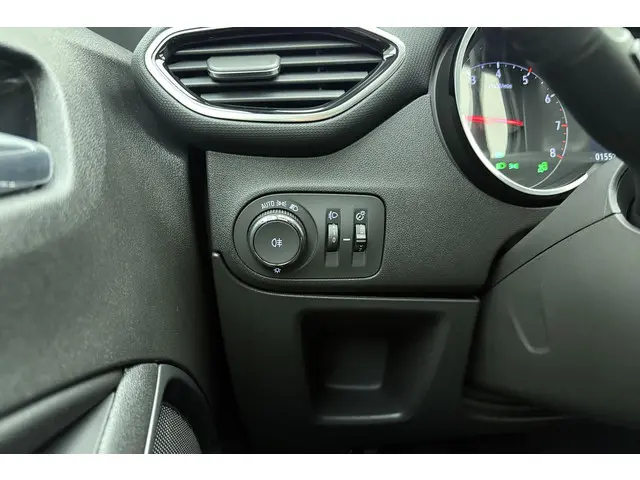 Opel Crossland 1.2 Turbo Level 3 2023 Benzine 19