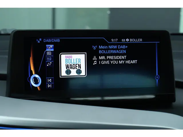 BMW i8 1.5 2015 Hybride Benzine 30