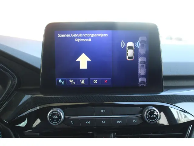 Ford Kuga 2.5 PHEV ST-Line X 2022 Hybride Benzine 21