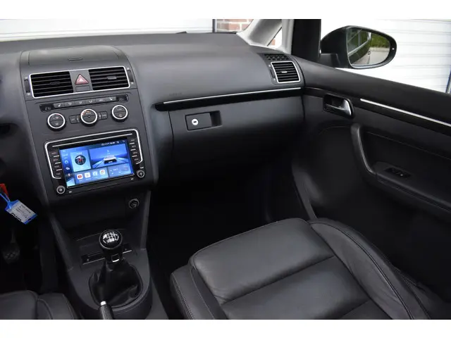 Volkswagen Touran 1.4 TSI Highline 7p. 2012 Benzine 13