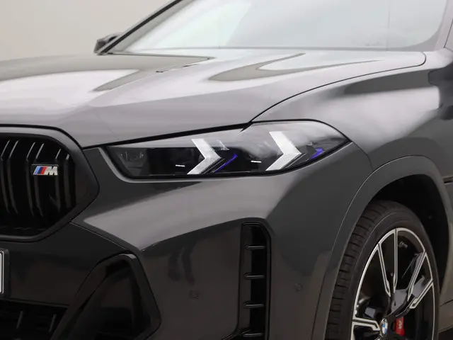 BMW X6 M60i xDrive 2025 Benzine 21