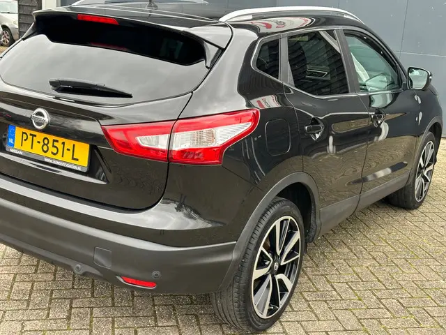 Nissan QASHQAI 1.2 Tekna 2014 Benzine 13