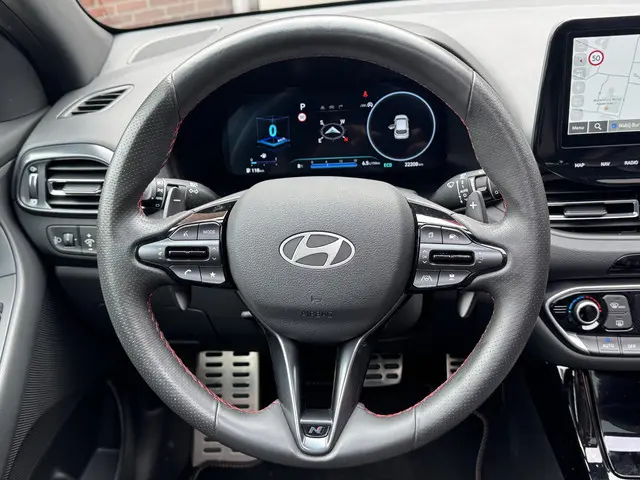Hyundai i30 1.5 T-GDi MHEV N Line 2024 Benzine 18