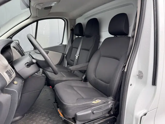 Renault Trafic 1.6 dCi T27 L1H1 Comfort 2017 Diesel 4