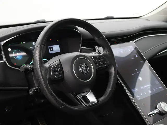 MG Marvel R LUXURY 70 kWh *BTW* 2022 Elektrisch 29