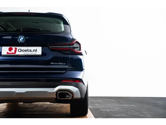 BMW X3 xDrive30e 2022 Hybride Benzine 27