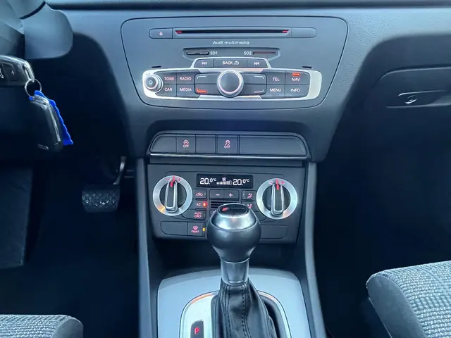 Audi Q3 2.0 TFSI quattro Pro Line 2013 Benzine 38