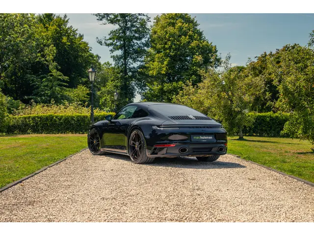 Porsche 911 3.0 Carrera GTS 2022 Benzine 148