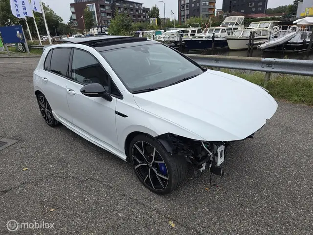 Volkswagen Golf R Volkswagen Golf R 2023 Benzine 6