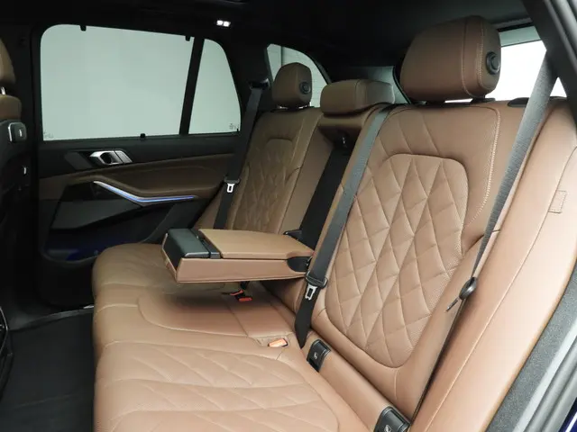 BMW X5 xDrive40d 2025 Diesel 8