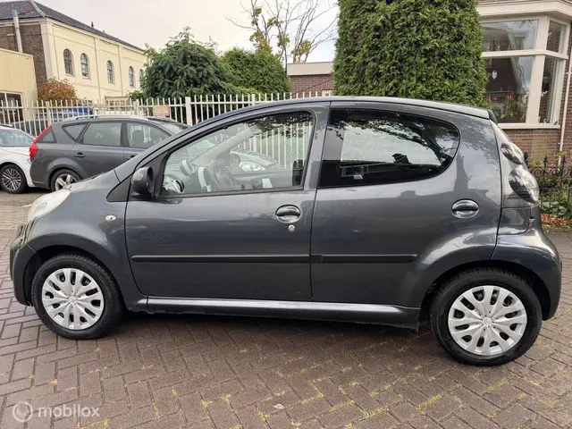 Citroën C1 1.0 Collection 2013 Benzine 6