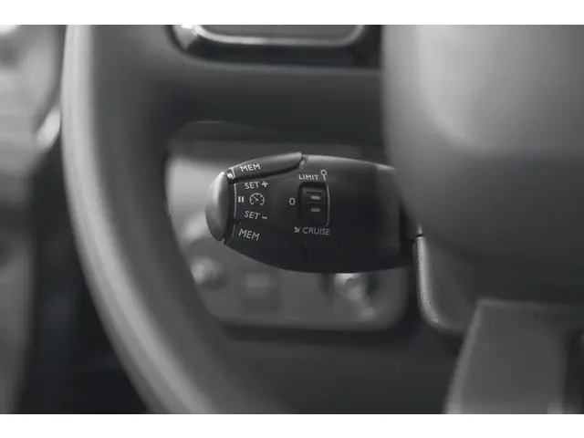 Citroën C3 PureTech 110 EAT6 Max 2024 Benzine 32