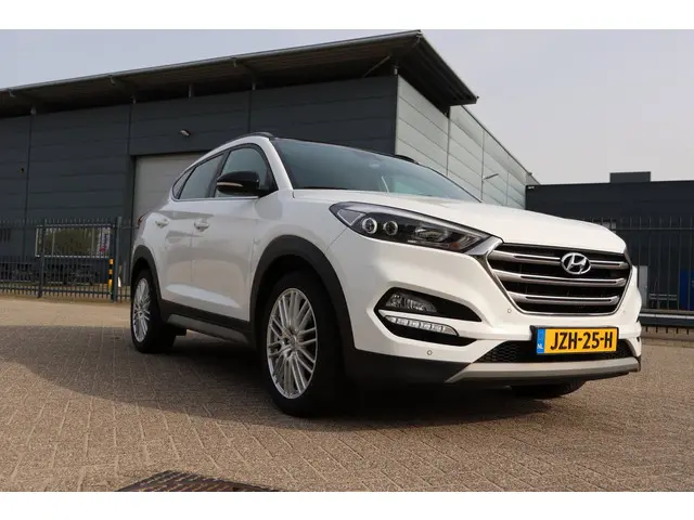 Hyundai Tucson 1.6 T-GDi Comfort 4WD 2018 Benzine 10