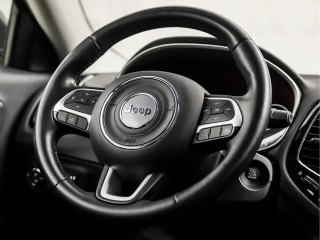 Jeep Compass 1.4 MultiAir Night Eagle 2019 Benzine 19