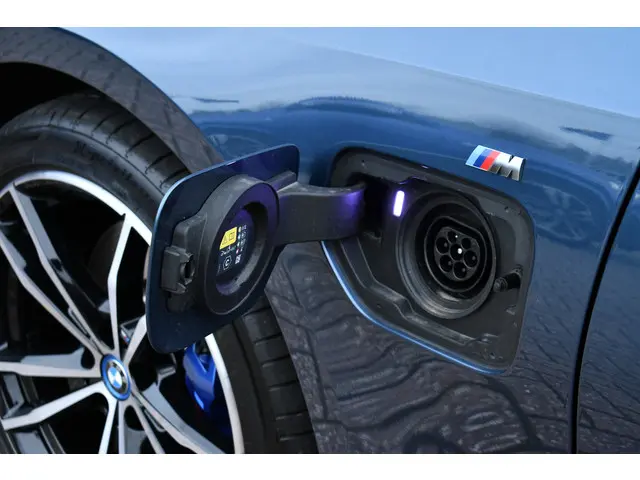 BMW 3 Serie Touring 330e M-Sport 2025 Hybride Benzine 55