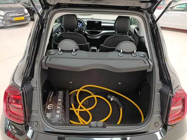Fiat 500 Urban 42 kWh 2023 Elektrisch 8