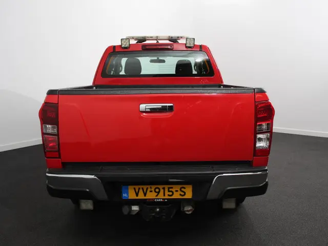 Isuzu D-Max 2.5 Extended Cab Automaat 4*4 2016 Diesel 4