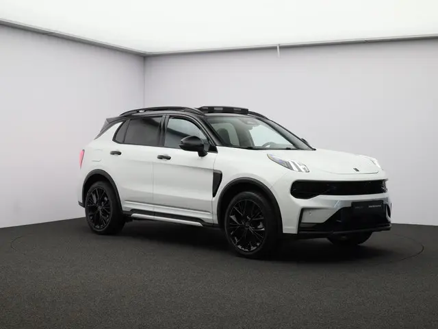 Lynk & Co 01 1.5 More 2025 Hybride Benzine 15