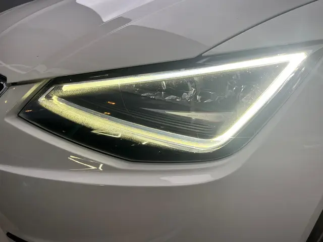 SEAT Ibiza 1.5 TSI EVO FR Business Intense 2018 Benzine 16