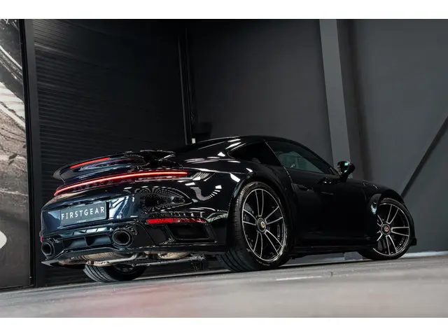 Porsche 911 3.8 Turbo S 2020 Benzine 28