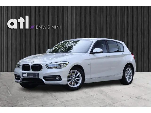 BMW 1 Serie 118i Corporate Lease Executive 2018 Benzine