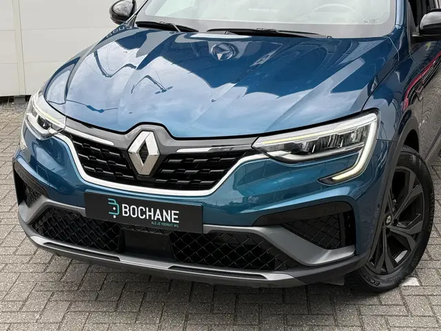 Renault Arkana 1.6 E-Tech Hybrid R.S. Line 2022 Benzine 3