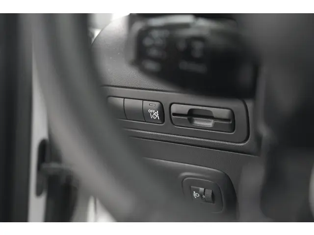 Citroën C3 Aircross PureTech 110 Shine 2021 Benzine 33