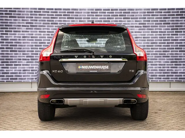 Volvo XC60 2.0 T5 FWD Polar+ 2017 Benzine 11