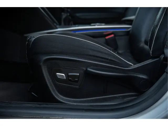 Renault Mégane TCe 130 Bose 2016 Benzine 22