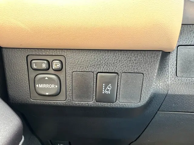Toyota RAV4 2.5 Hybrid Executive 2019 Hybride Benzine 23