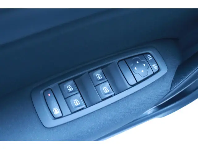 Renault Mégane Estate 1.3 TCe Limited 2019 Benzine 18